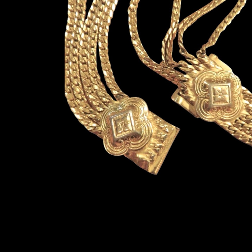 Vintage Christian Dior Gold Multi Strand Logo Medallion Curb Link Belly Chain - Picture 1 of 16